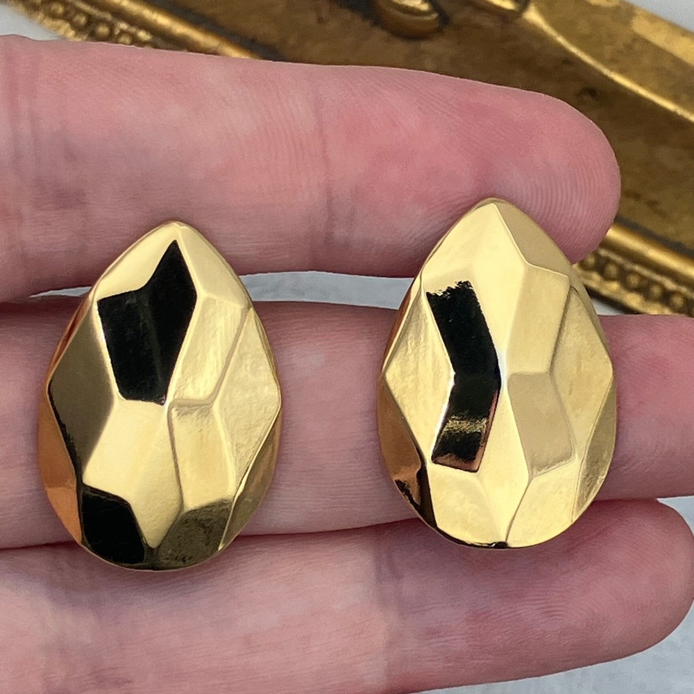 Bold Gold Faceted Geometric Stud Post Earrings Lightweight Architectural Modern